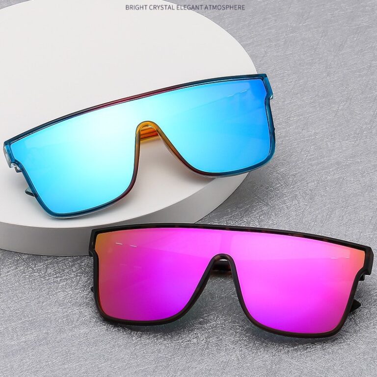Trendy Oversized Square Sunglasses